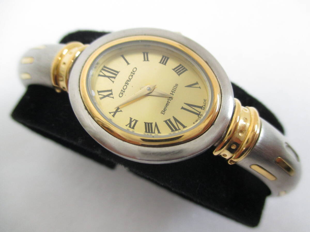 ☆【KH⑥-78】GIORGIO Beverly Hills/ジョルジオ ビバリーヒルズ 2針QZ バングル系ウォッチ イエロー系文字盤 動作品☆拍卖