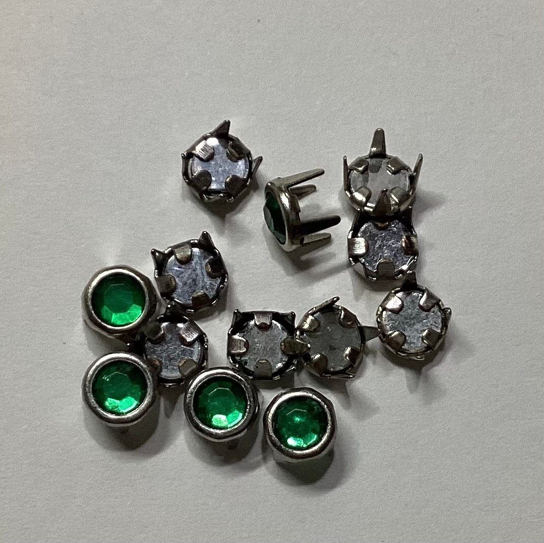 即決/丸形スタッズ/樹脂/緑色/径5.0mm/4爪/60個/GR1拍卖