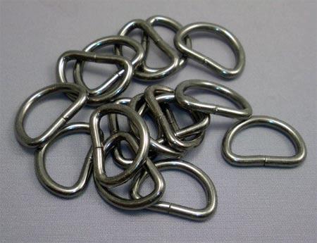 即決☆Dカン☆黒ニッケル☆内横15mm・線太2.5mm☆20個☆7番拍卖