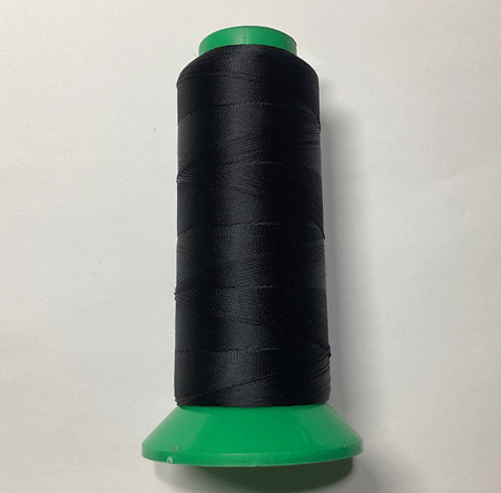 即決☆革用・ミシン糸☆ポリエステル☆焼止可☆黒色☆1巻・細巻☆細糸☆32番拍卖