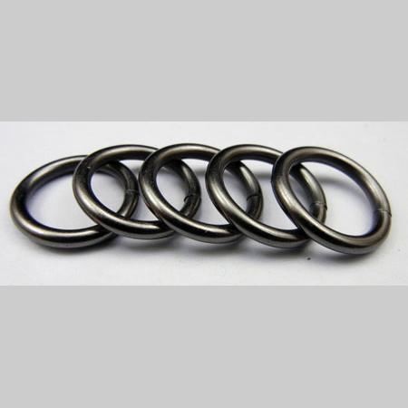 即決☆丸カン☆黒ニッケル☆内径15mm☆線2.8mm☆30個☆A3拍卖