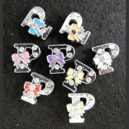 即決/カラフル/アルファベット/リボンチャーム/P/ベルト8mm/1個拍卖