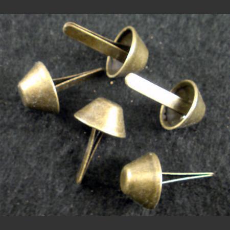 即決/台形/スタッズ鋲/古美/頭径15mm/割足/50個/3番拍卖