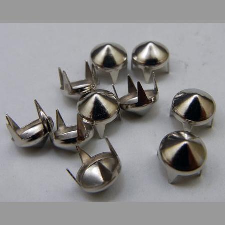 即決☆コニカル円錐形・スタッズ・鋲☆真鍮製☆径7mm・高4mm☆4本爪☆ニッケル☆10個☆1番拍卖