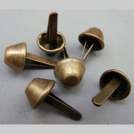 即決/台形/スタッズ鋲/古美/頭径10mm/割足/50個/1番拍卖