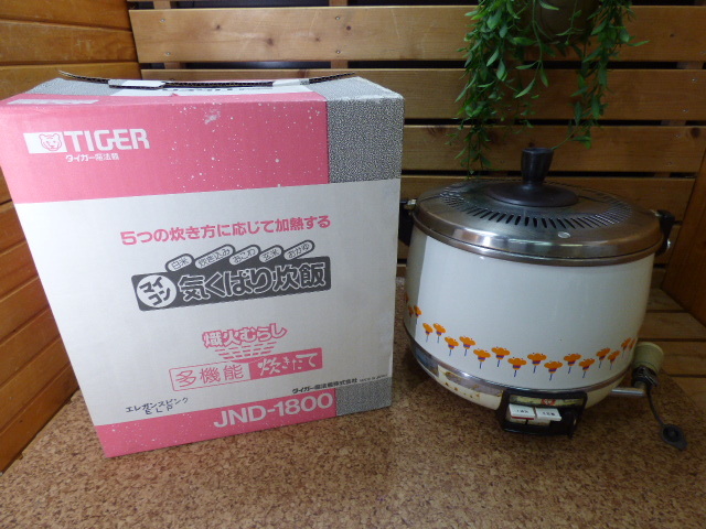 む720.タイガー マイコン気くばり炊飯 多機能 炊きたて 熾火むらし エレガンスピンク JND-1800 1.8L炊き 5合炊き レトロ拍卖