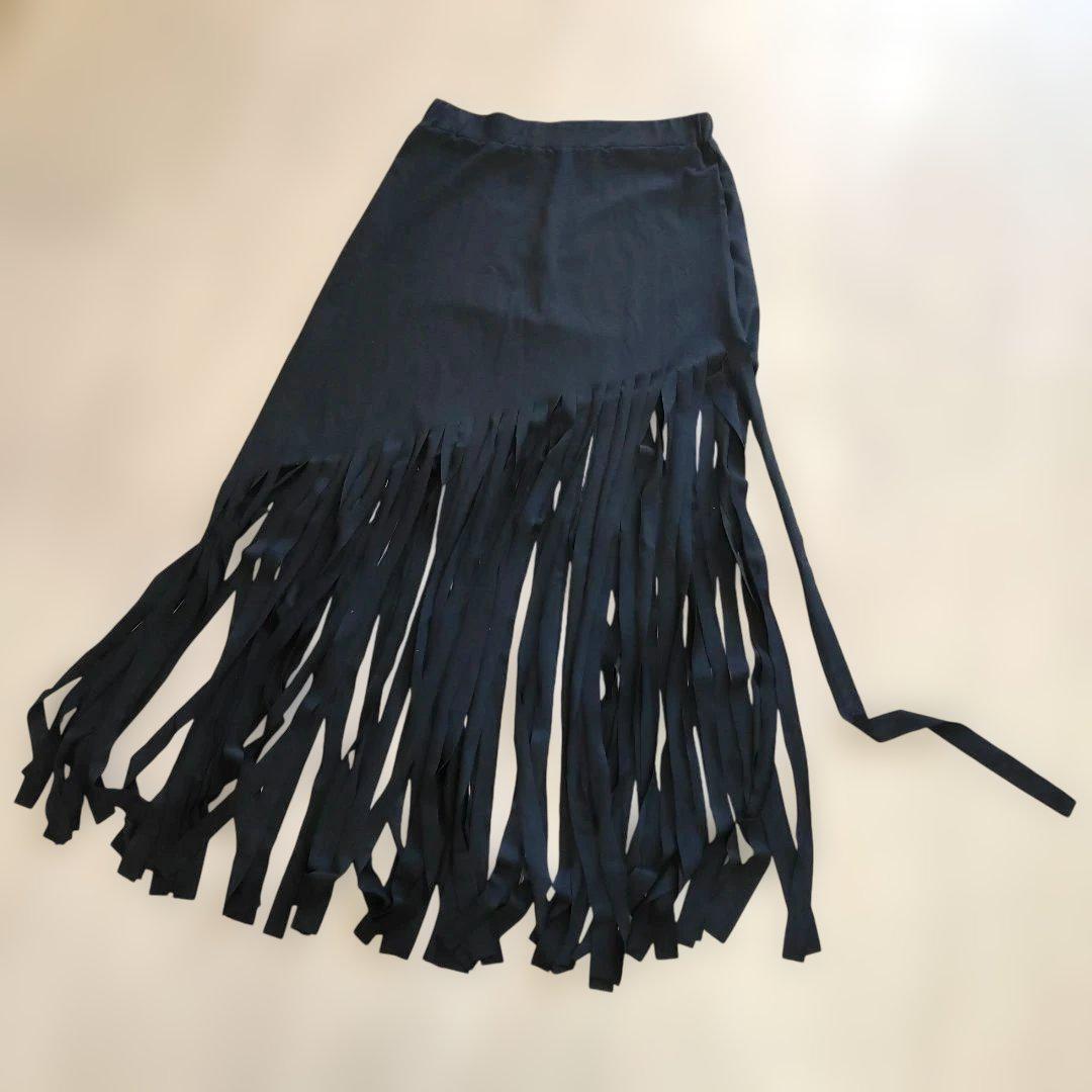ロングスカートロングフリンジ パンク風 スウェード調 ブラック レギンスにも拍卖