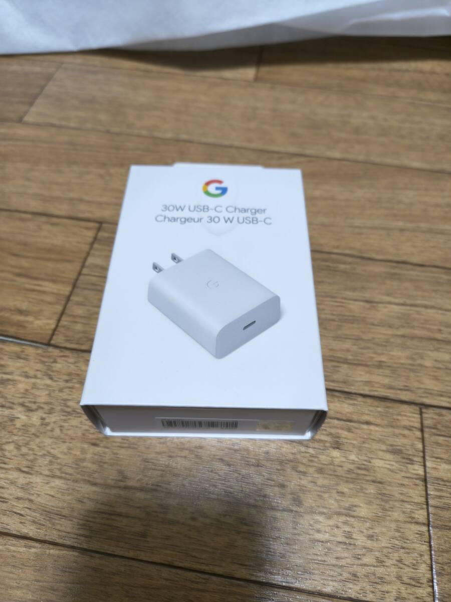 【未使用品】Google グーグル 30W USB-C Charger G9BR1 ホワイト 充電器 アダプター本体拍卖