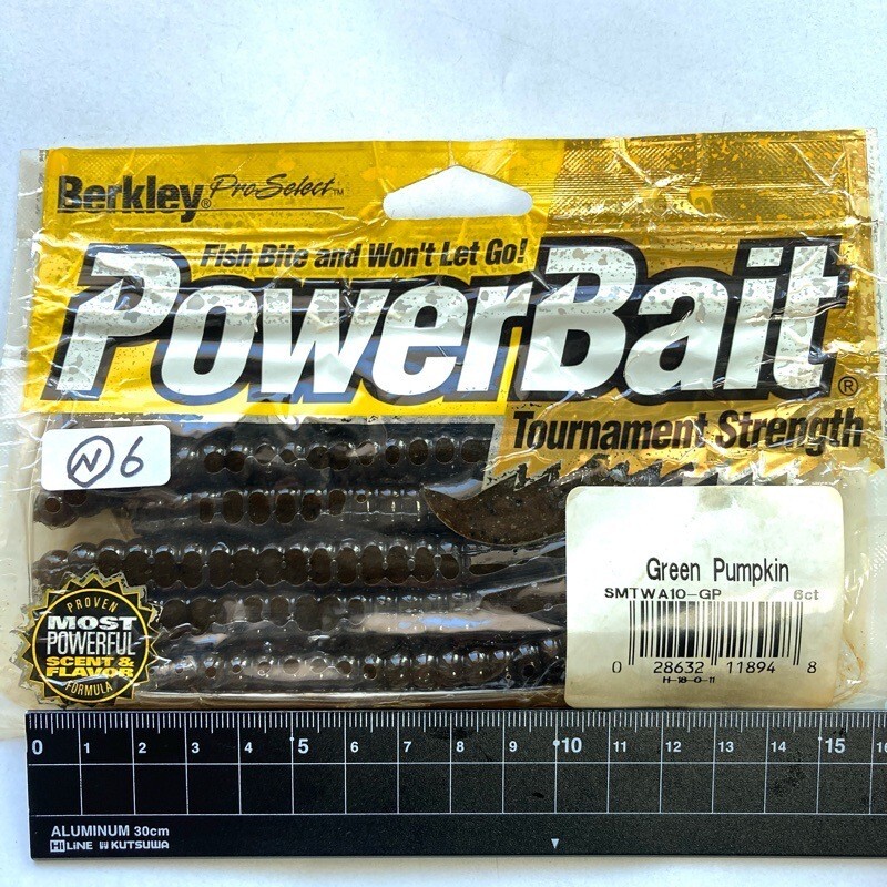 815553 新品 バークレイ パワーワーム #グリーンパンプキン Berkley ロング リボンテール拍卖