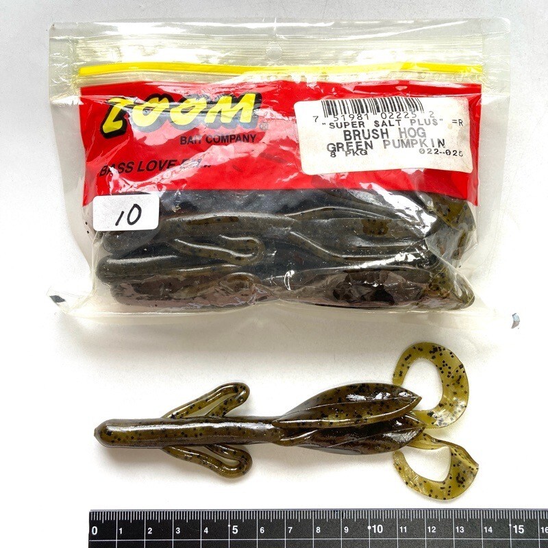 815920 ZOOM/ZBC ブラッシュホッグ 10本 #グリーンパンプキン ZOOM BAIT COMPANY ズーム ブラッシュホグ 新品より多い拍卖