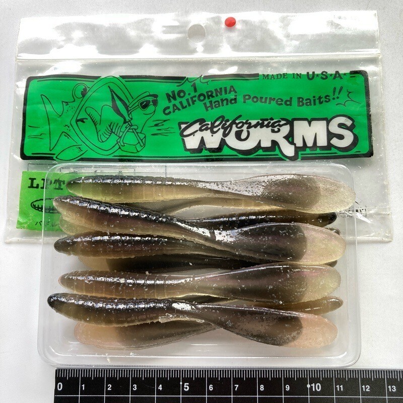 814515 新品 カリフォルニアワーム パドルテールグラブ 4インチクラス 10本 # CALIFORNIA WORM PADDLE オールド品拍卖