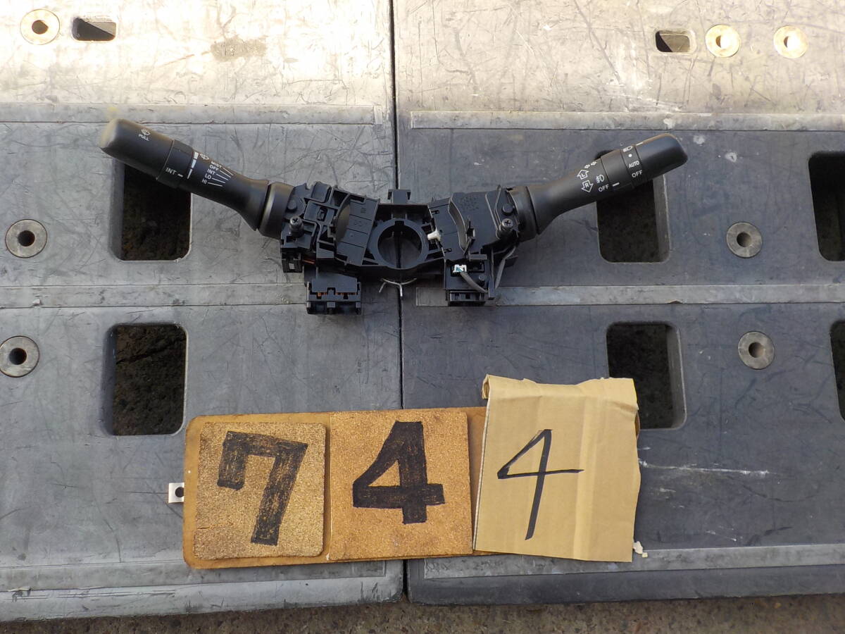 ZN6(改) 86 ハチロク GT 純正 コンビネ-ションレバ- ZC6 BRZ A744拍卖