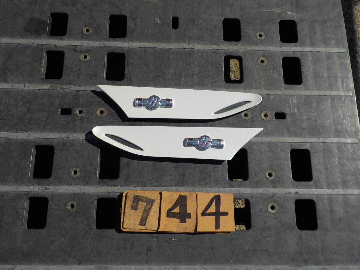 ZN6 86 ハチロク GT 前期 純正 フロントフェンダ-ガーニッシュ ZC6 BRZ A744拍卖