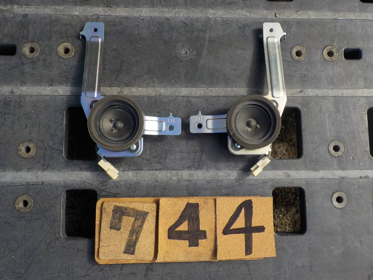 ZN6 86 ハチロク GT 純正 リア サイドスピ-カ- ZC6 BRZ A744拍卖