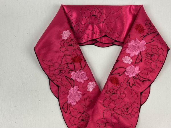 ▼三作▼新品即決 刺繍半衿 L3拍卖