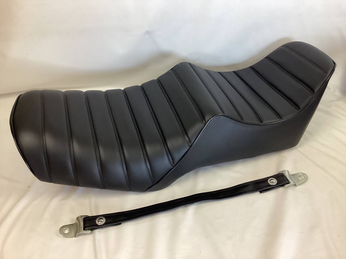 送料無料 訳 GN125 シート 黒 3段シート チョビ三段 訳あり 防水タックロール 検 GN125H GN125-2F タックロール チョビ3 旧車 三段シート拍卖