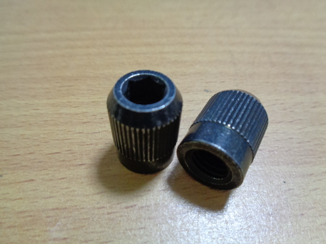 送料185円 新品 2個 マフラー ナット ねじ ネジ アドレスV125 アドレスV125G アドレスV125S拍卖