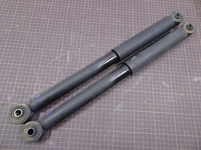 B/EI27■ダイハツ ミラジーノ UA-L700S (DAIHATSU Mira Gino 2002y)■純正リアショックアブソーバー左右 ※状態確認動画あり拍卖