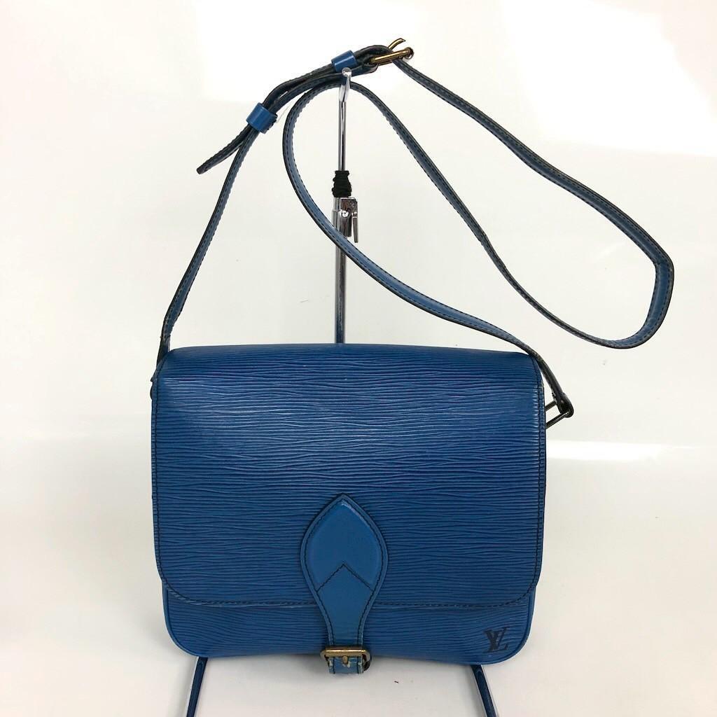 LOUIS VUITTON ルイヴィトン カルトシエール エピ ショルダーバッグ 【232776 1002-K1 n-k 1800】拍卖