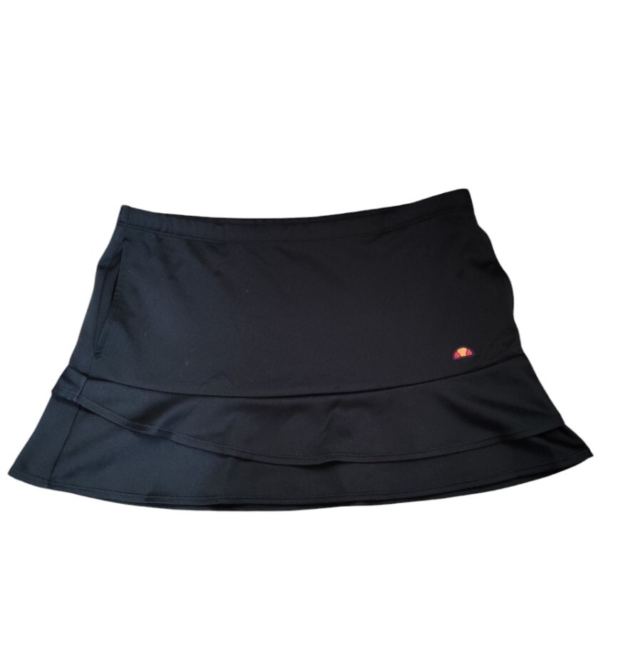 (sp126)ellesse エレッセ テニススコート 黒 Lサイズ フレアスコート テニスウェア  スポーツウェア ゴルフウェア 匿名配送拍卖