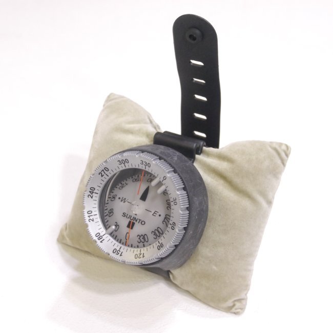 スント SUUNTO SK-8 リストコンパス 定価13,000円拍卖