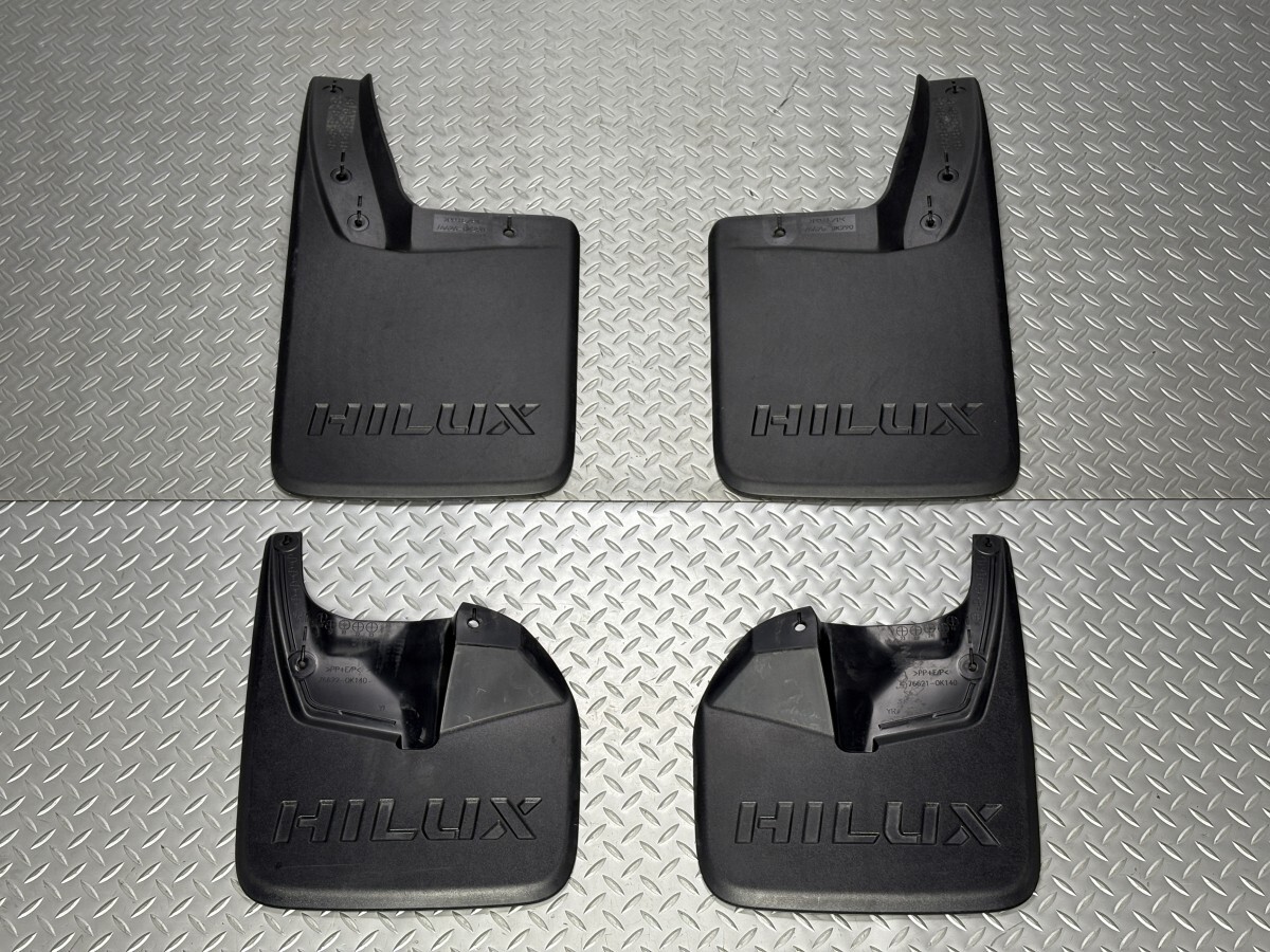 125系 ハイラックス 純正 マッドガード1台分4枚 品番76621-0K140/76622-0K140/76625-0K290/76626-0K290 GUN125 (25090065)拍卖