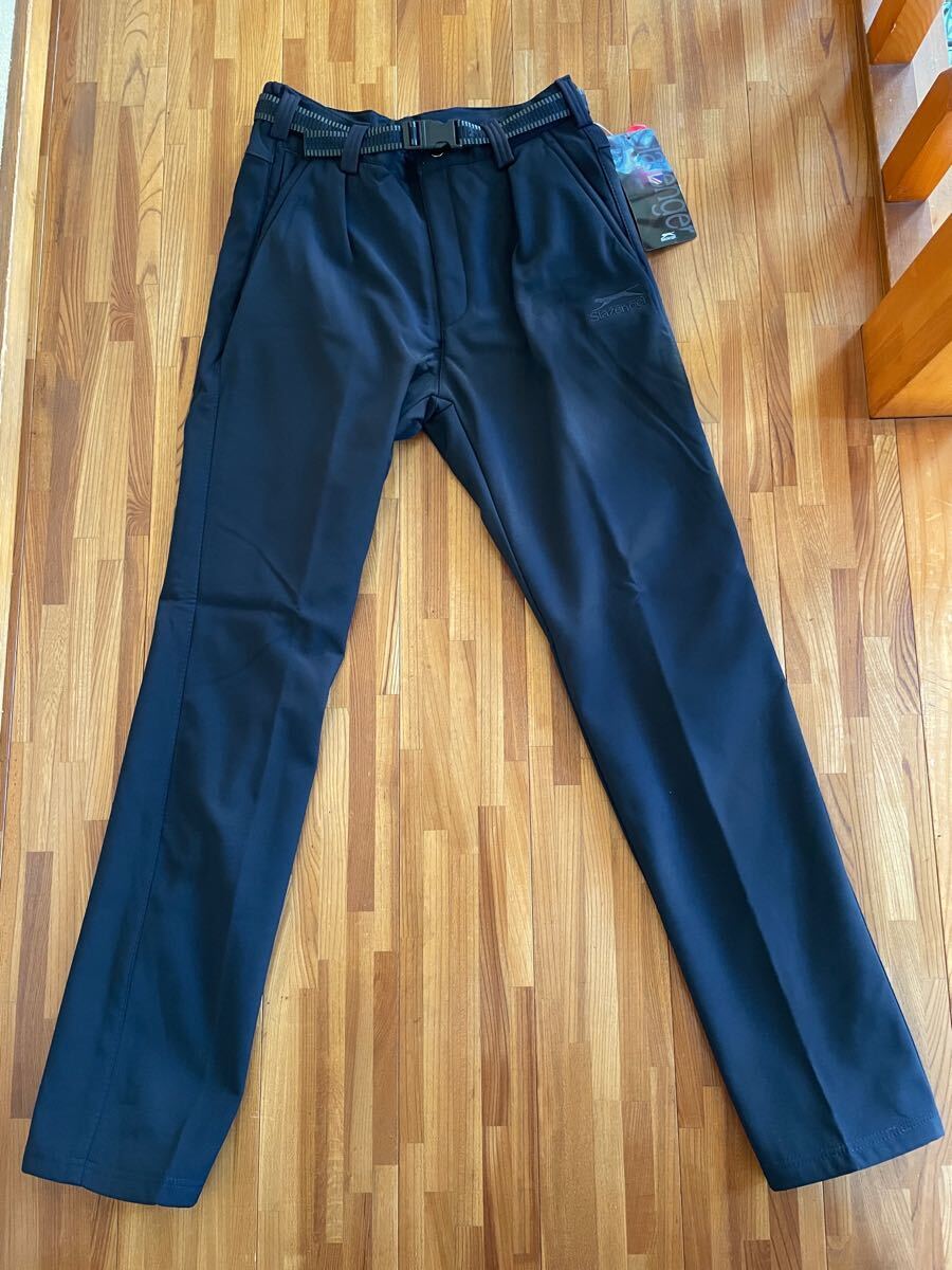 トレッキングパンツ ベルト付き 新品 イギリス Slazenger 秋冬用 ダークネイビー 紺色 32 Lサイズ相当 アウトドアウェア アウトドア拍卖