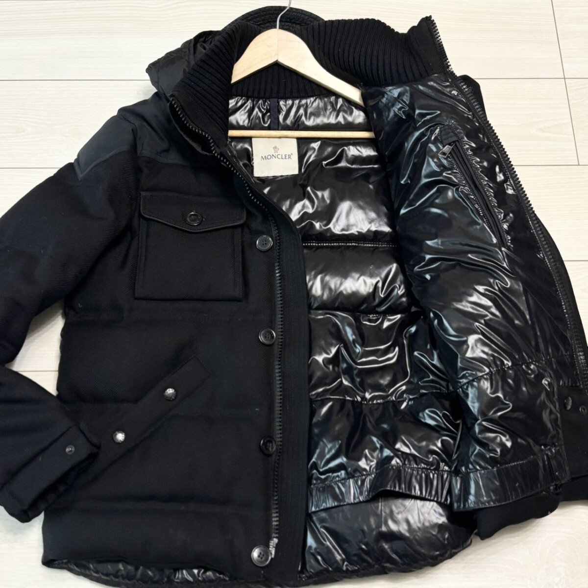 極美品/L(3)サイズ●MONCLER モンクレール リパブリック ダウンジャケット ウール切替 ダブルジップ ロゴ刻印 ブラック メンズ アウター拍卖