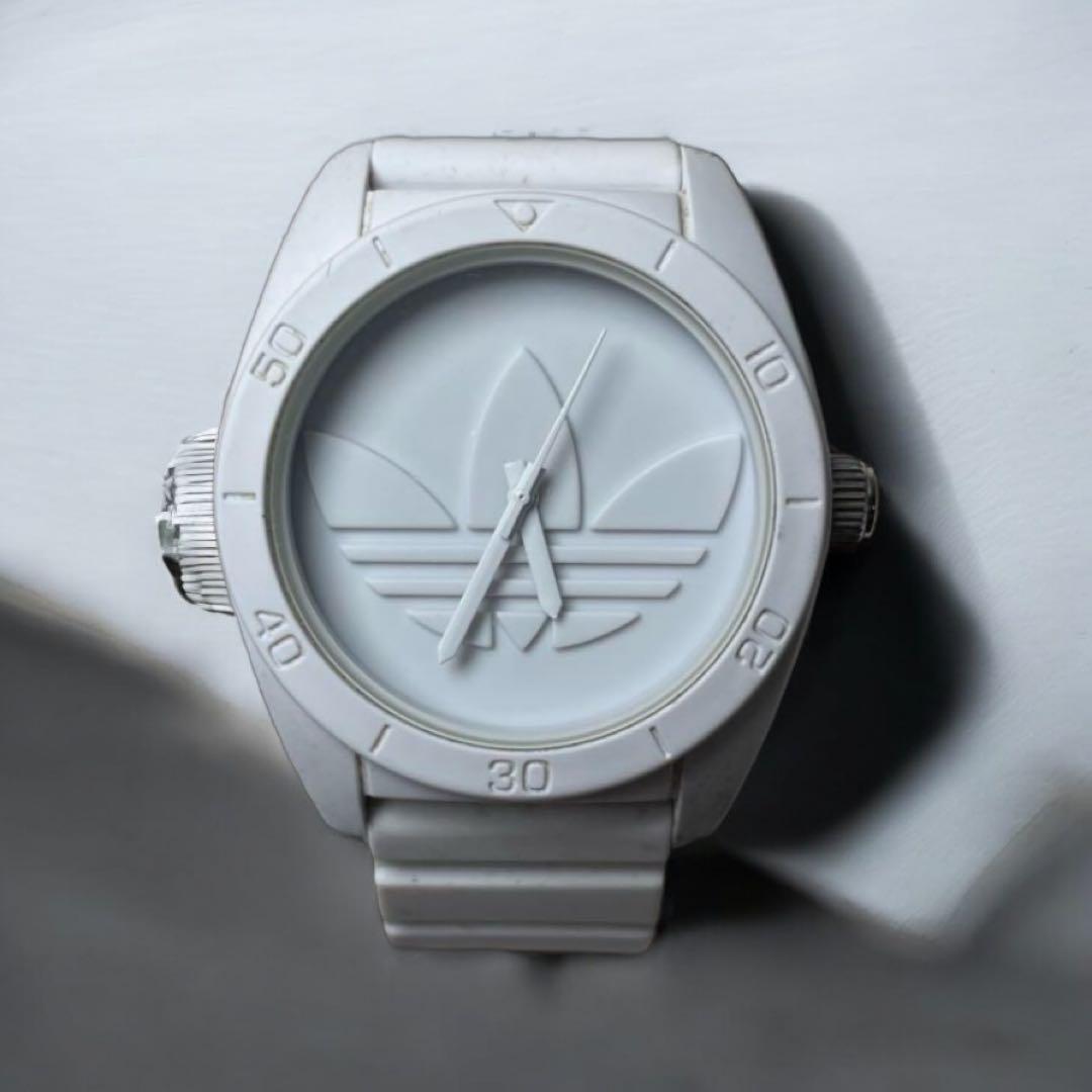Adidas 腕時計拍卖