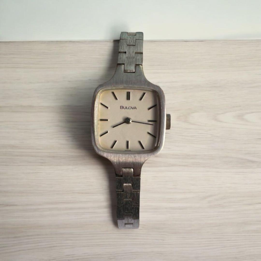 BULOVA ヴィンテージ手巻き腕時計拍卖