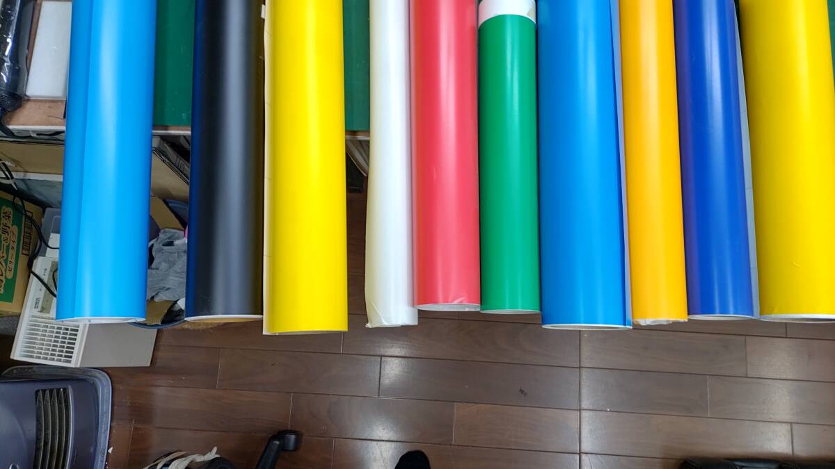 V会社整理品です カッテングシート各色920mmx200mm 10色 1式拍卖