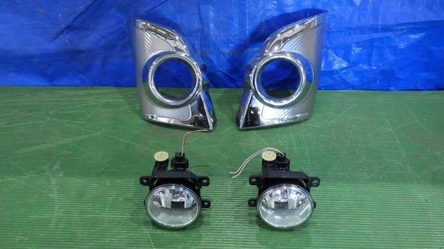 【宮城 塩釜発】中古 左右フォグランプセット タント DBA-LA600S 純正品 ハロゲン KOITO 114-11697拍卖