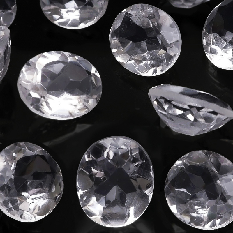 ブラジル産 天然水晶 クリスタルクォーツ オーバルファセットカット ルース 12×10mm【1コ販売】 / 82-39 CQ12OV-X拍卖