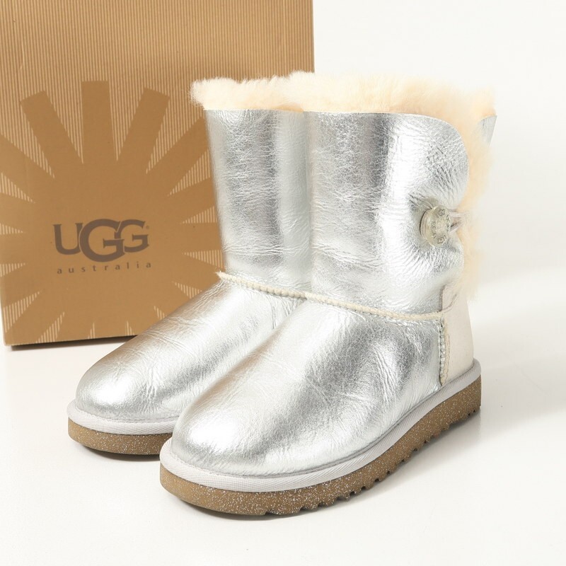 GS3609△《未使用》UGG アグ*BAILEY BUTTON ベイリーボタン 3375*キッズUSA1/19cm*ムートンブーツ ミドルブーツ 靴 メタリックシルバー拍卖