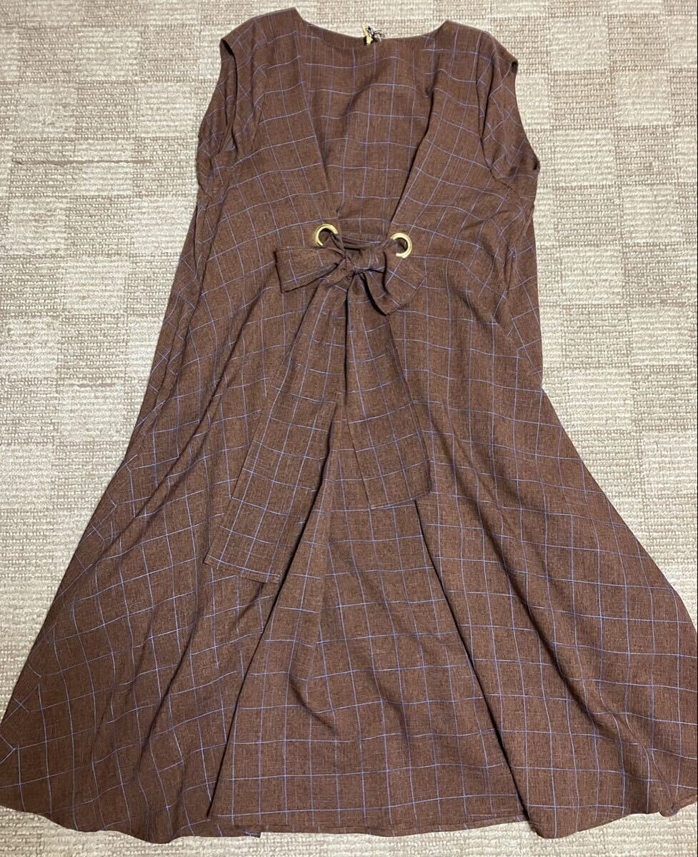 EMUE チェック柄ウエストリボンワンピース エミュー 大人可愛い レディース 上品 ドレス 結婚式 二次会 ブランド タグ付き 拍卖
