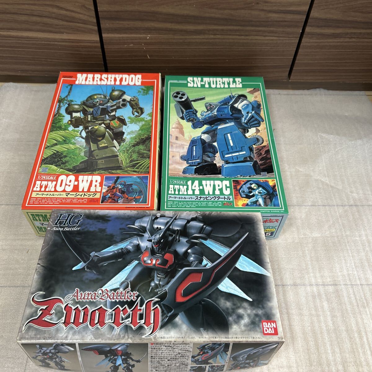 TAKARA 1/24 SN-TURTLE ATH-14-WPC ,ATM-09-WR & HGAB 聖戦士ダンバイン ズワース 1/72スケール プラモデ拍卖
