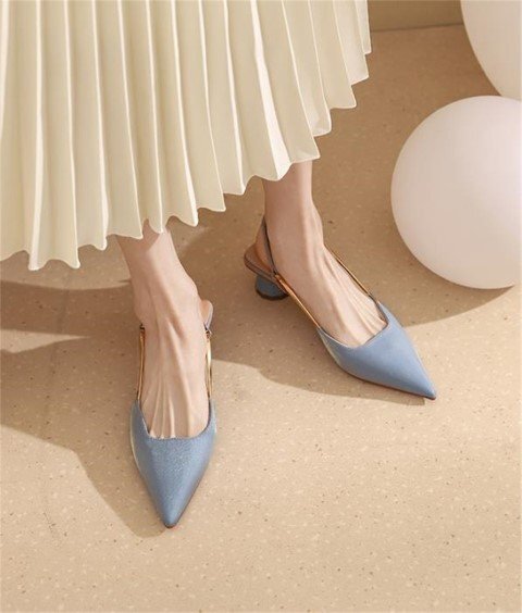 ピンヒール ポインテッドトゥ パンプス 【37】23.5cm オフホワイト拍卖