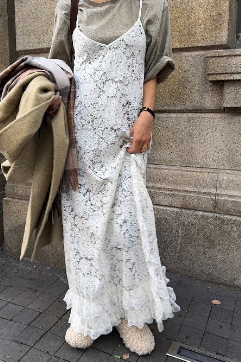 キャミワンピース ロングワンピース ノースリーブ 袖なし シンプル スリット フリル カジュアル拍卖