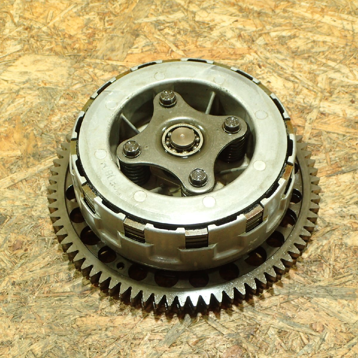 【送料Sサイズ】HONDA NC39-1010*** CB400SF VTEC クラッチ ハウジング 検.( スペック1 SPEC1 202510 1 火1拍卖