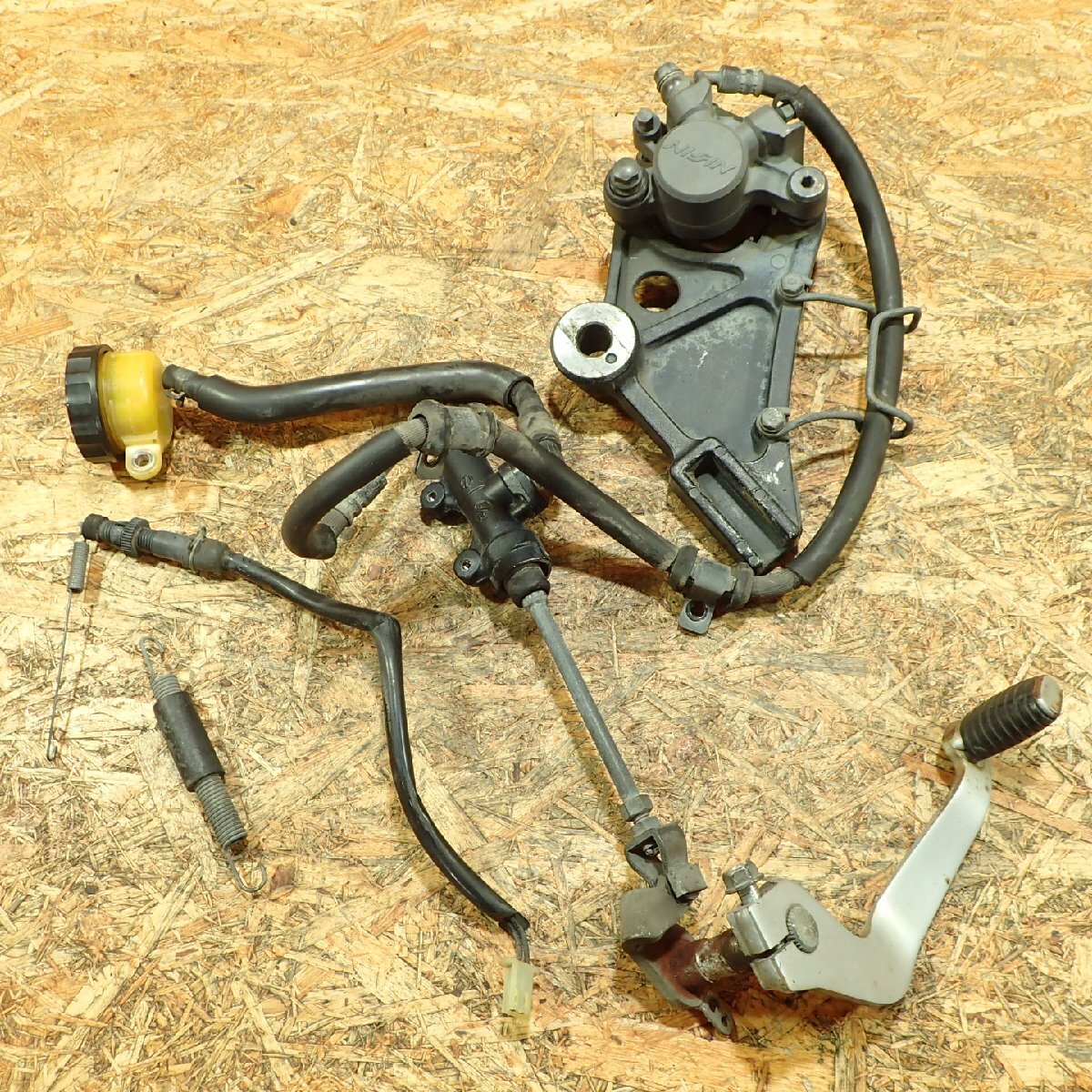 【送料Sサイズ】HONDA RC42-1500*** CB750 リアブレーキ キャリパー マスター 検.( 202510 5 無2拍卖