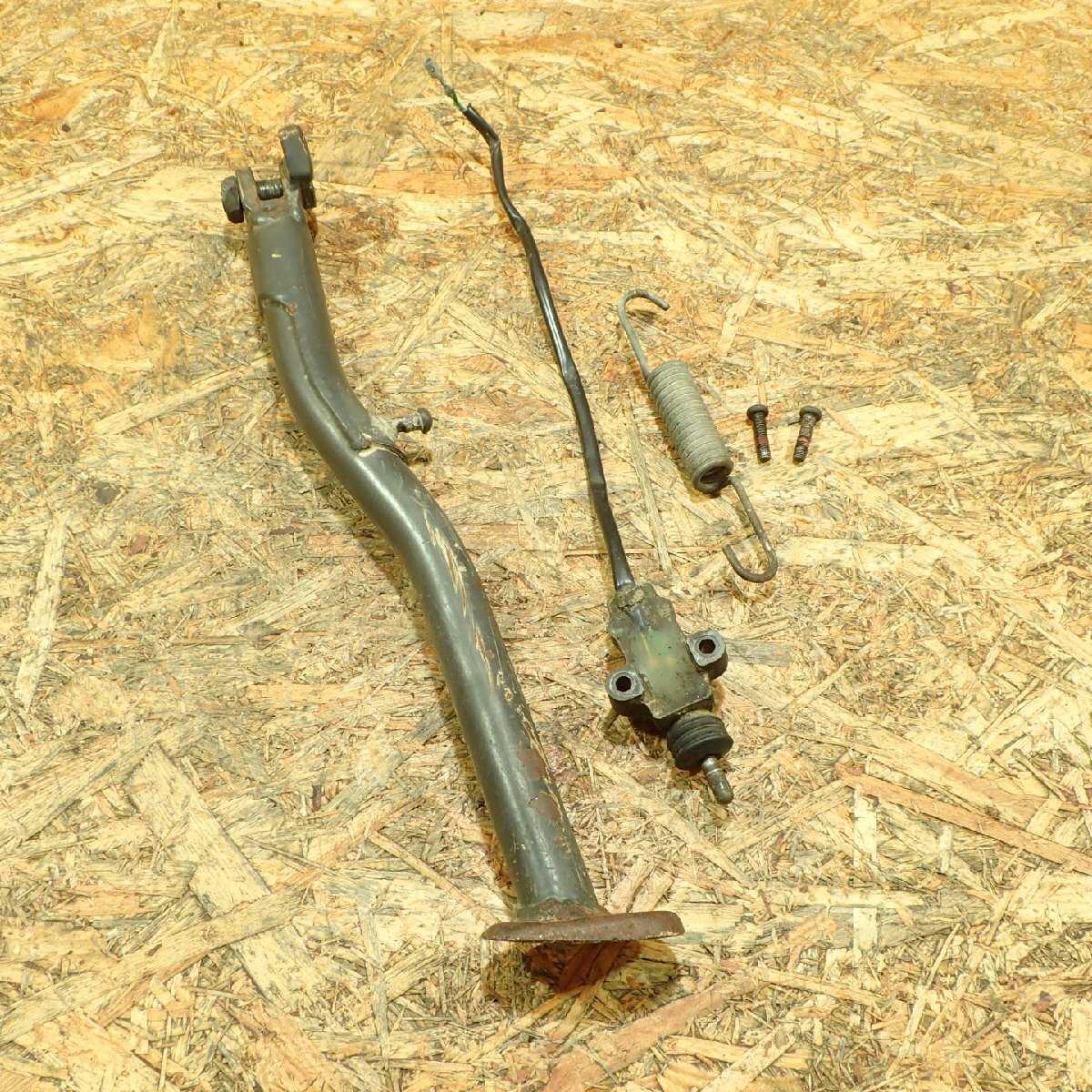 【送料Sサイズ】Kawasaki LX250E-0204*** KLX250 サイドスタンド 検.( 202510 8 火8拍卖