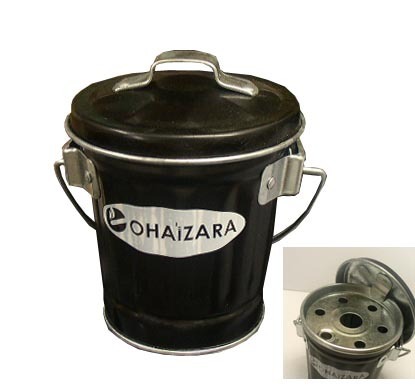 新品正規品 日本製 創業大正十二年 渡辺金属製 フタ付きダスト型灰皿(小0,35l)ブラック(トタン製)水溜めOK拍卖