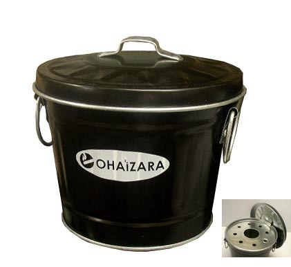 新品正規品 日本製 創業大正十二年 渡辺金属製 フタ付きダスト型灰皿(中サイズ)ブラック(トタン製)水溜めOK拍卖