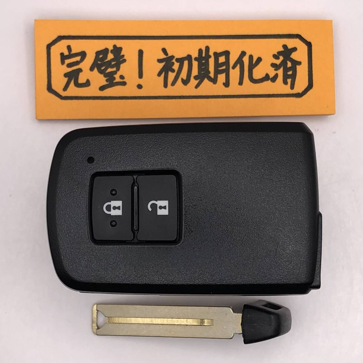 P437 初期化済 トヨタ スマートキー プリウスα オーリス ブランクキー 001YUA111814FAA-02 登録可能 埼玉県深谷市拍卖