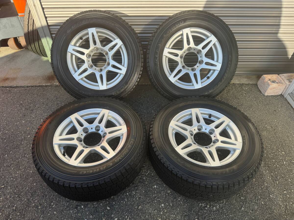 ハイエース・カムロードに! スタッドレスタイヤ 215/65R15 110/108/L LT+アルミホイール 15×6J +25 6H 139.7拍卖