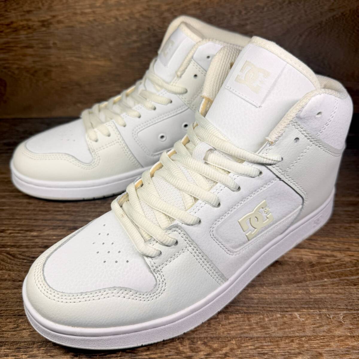◆DC SHOSE◆ディーシーシューズ 25.5cm ハイカットスニーカー 白 ホワイト メンズ 靴 レザー 中古 宅急便 即決拍卖