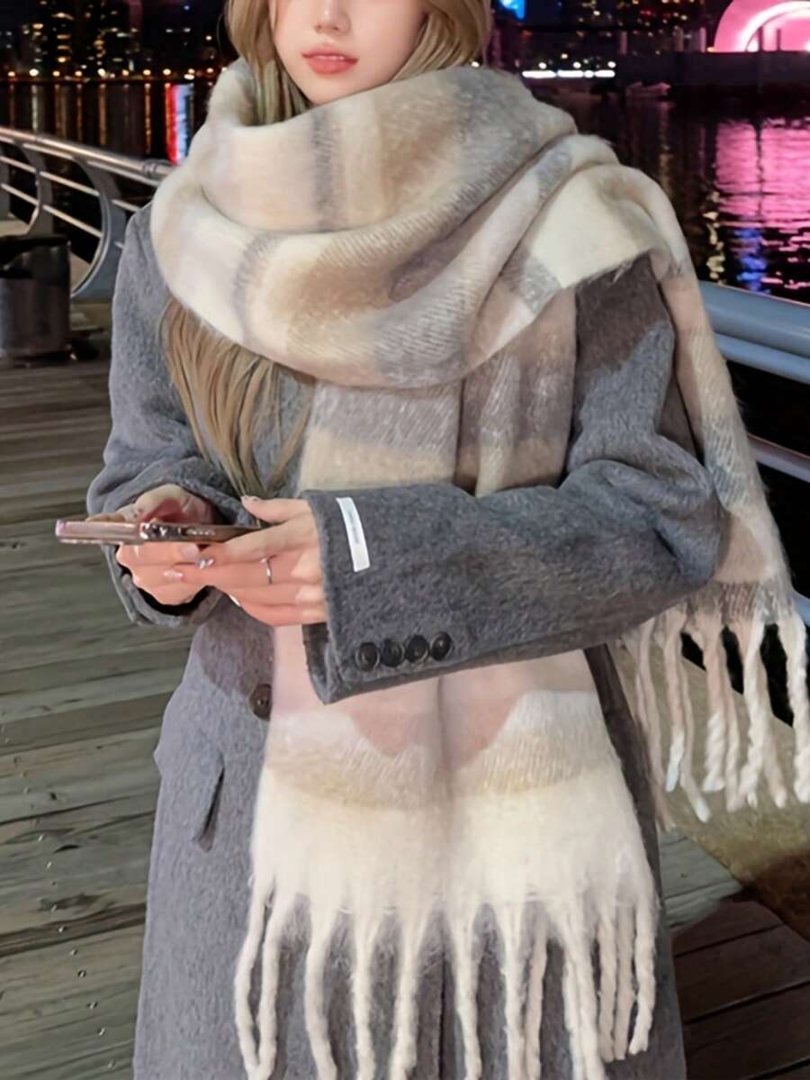 アクセサリー レディース スカーフ この秋冬のカラーブロック ストライプタッセルハイエンドスカーフは、女性的な雰囲気を醸し出します拍卖