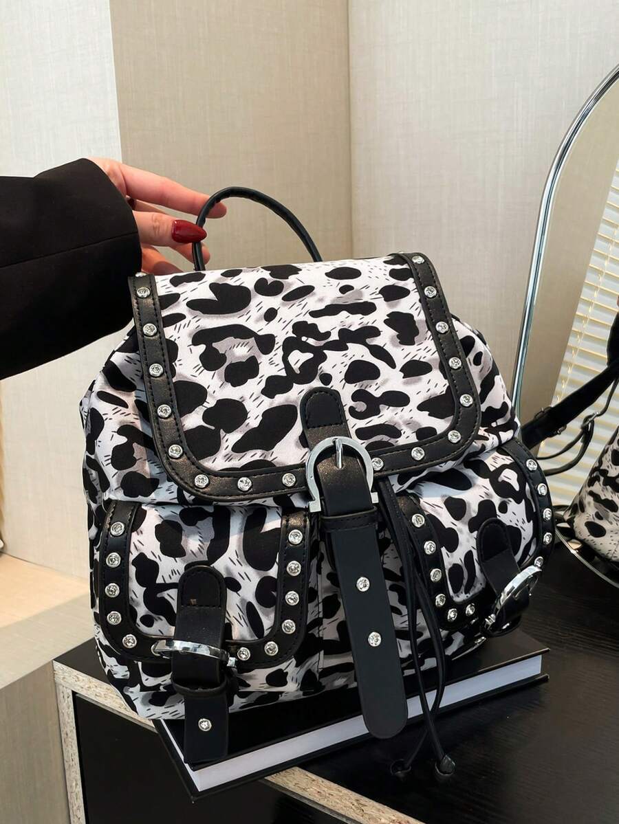 バッグ レディース バックパック 豹柄レディースバックパック - 軽量デイパック 調整可能なストラップ、ピンクと黒の動物柄デザイン拍卖