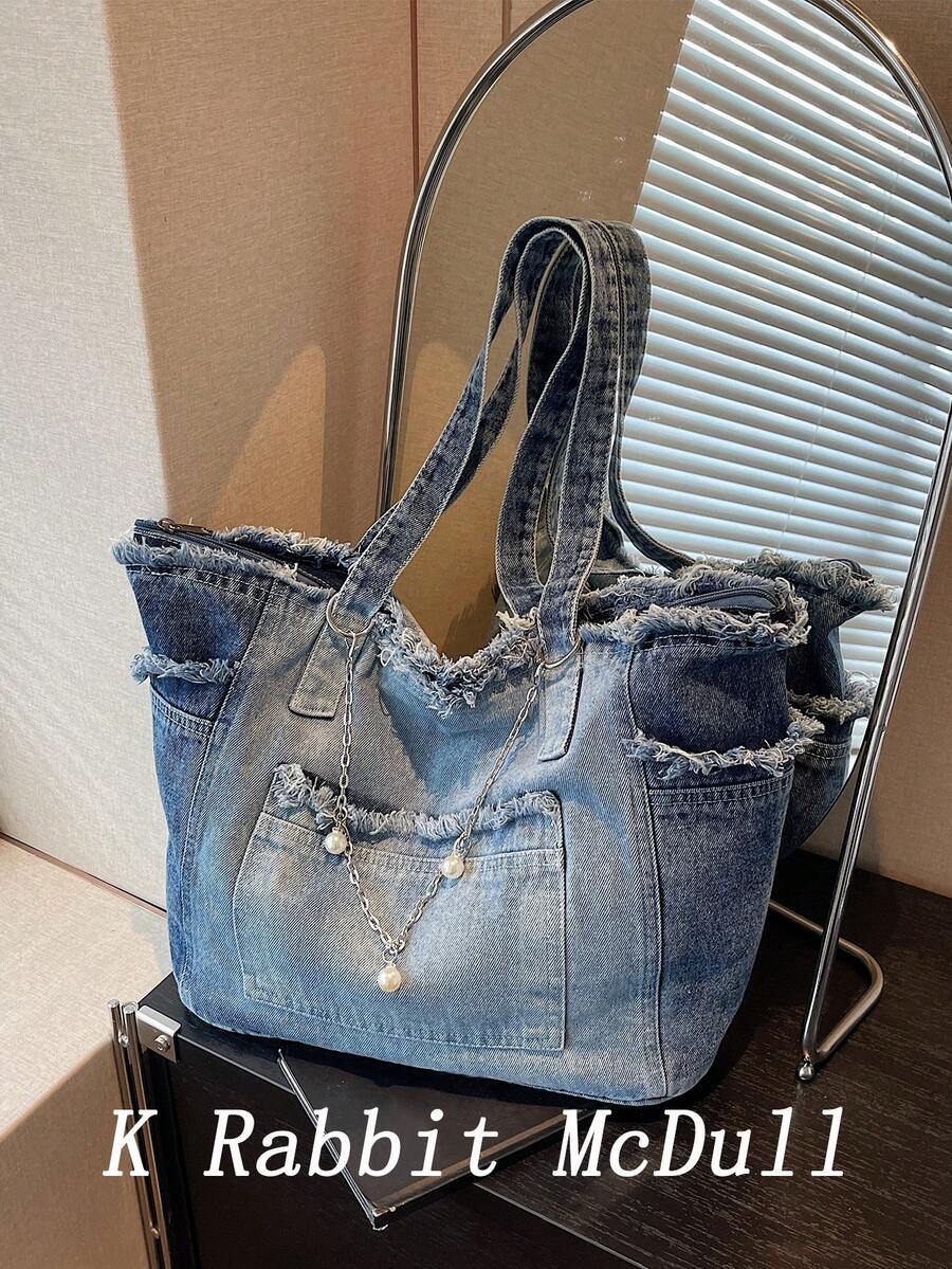 バッグ レディース トートバッグ 新作ファッションストリートチェーンデコレーションジーンズトートバッグ、多用途通勤大容量ロー加工デ拍卖