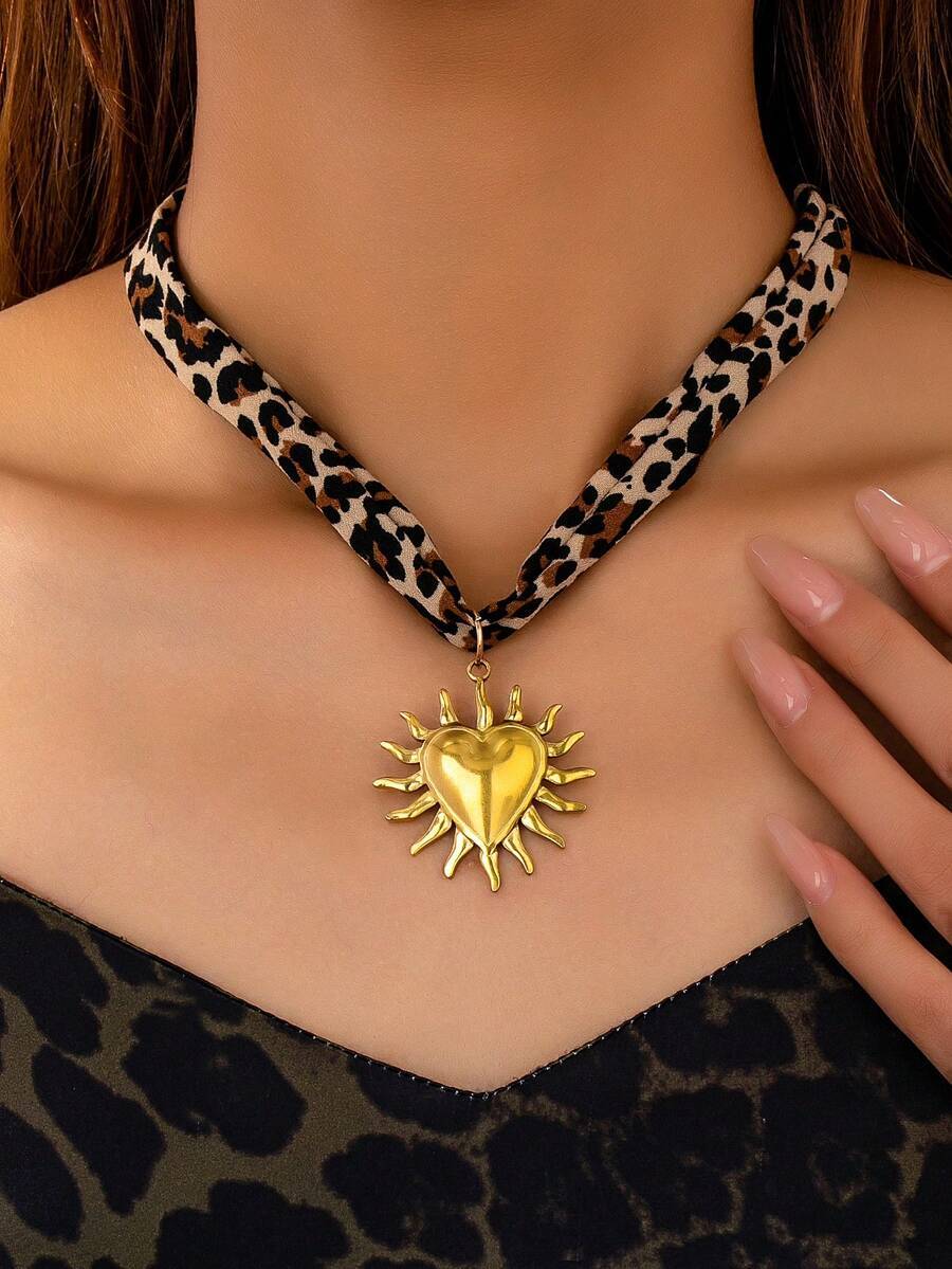 ジュエリー レディース ネックレス チョーカー 1個 女性用 誇張されたヒョウ柄ハートフラワーペンダントチョーカーネックレス、新作拍卖